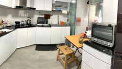 Blk 533 Hougang Avenue 6 (Hougang), HDB Executive #584886281
